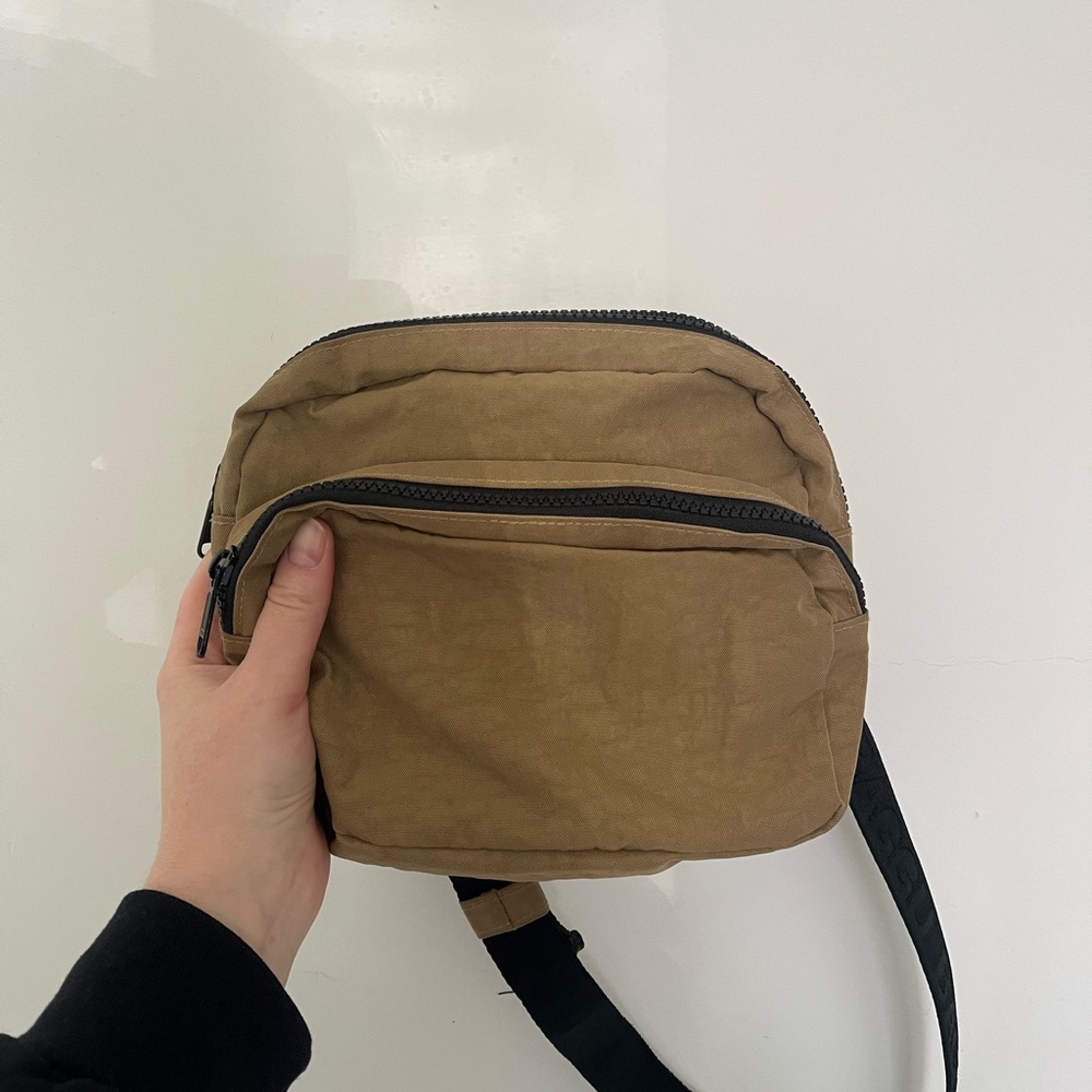 BAGGU Fanny Tan Crossbody Bag